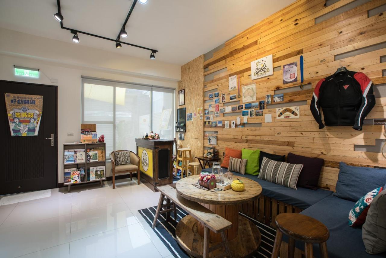 黑琵軼棧湖濱旅宿 K&B Happy Hostel Tainan Eksteriør bilde